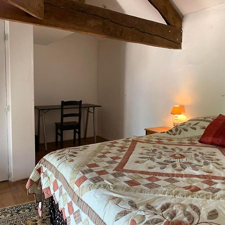 Townhouse 26 Chambres D'Hotes Civray Hotel Eksteriør bilde